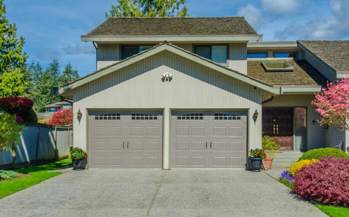 Standard Garage Size for Homes