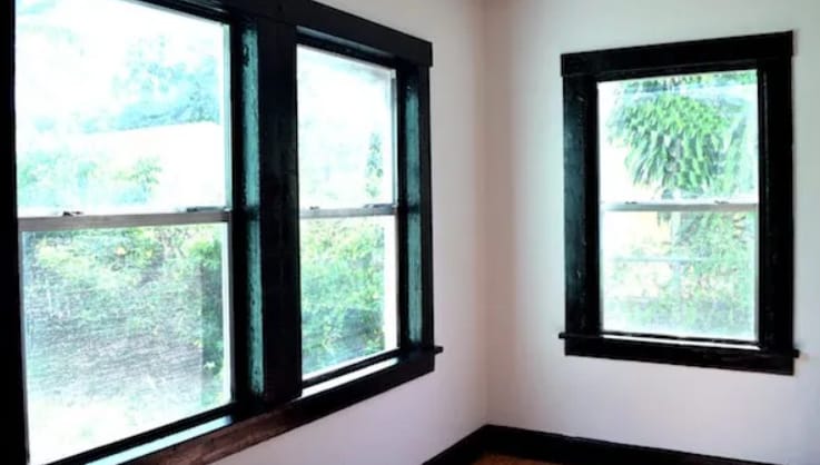 Black Interior Window Trim Idea 