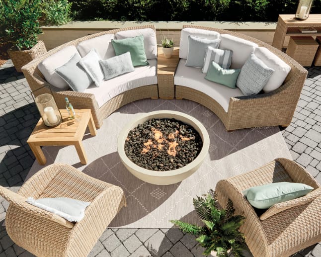 Garden Furniture For The Terrace Lawn