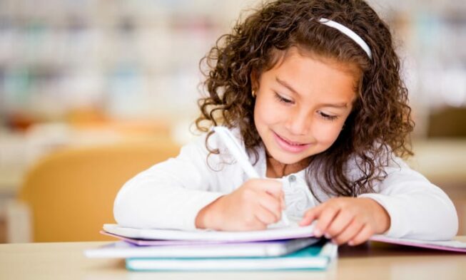 Golden Tips on How to Motivate Your Child to Do Homework img
